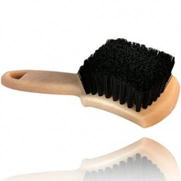 THE NIFTY BRUSH -INTERIOR CARPET AND UPHOLSTERY DETAILING AND CLEANING BRUSH